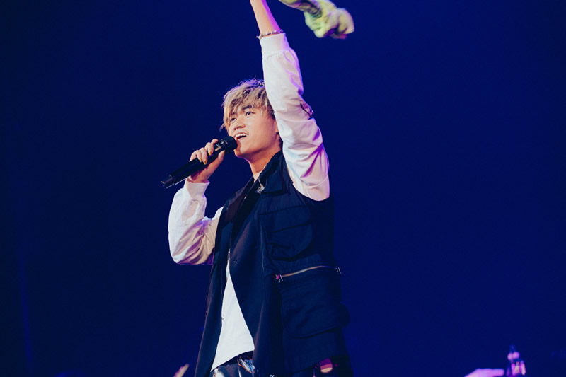 インタビューカット2