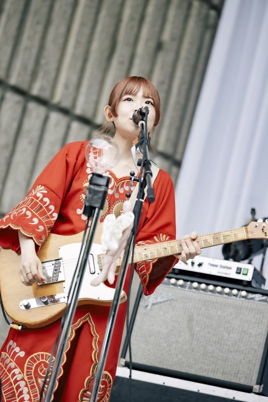 インタビューカット1