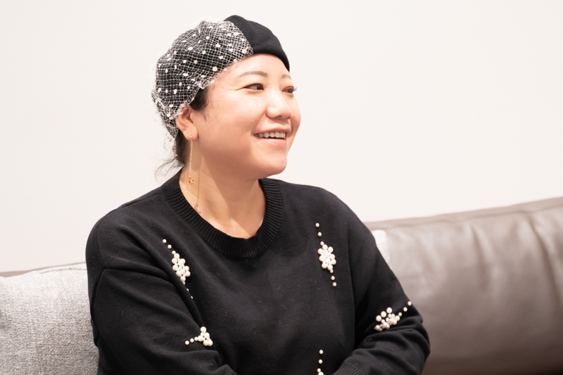 インタビューカット1