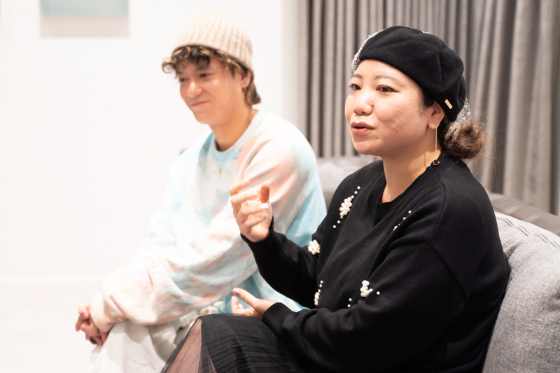 インタビューカット5