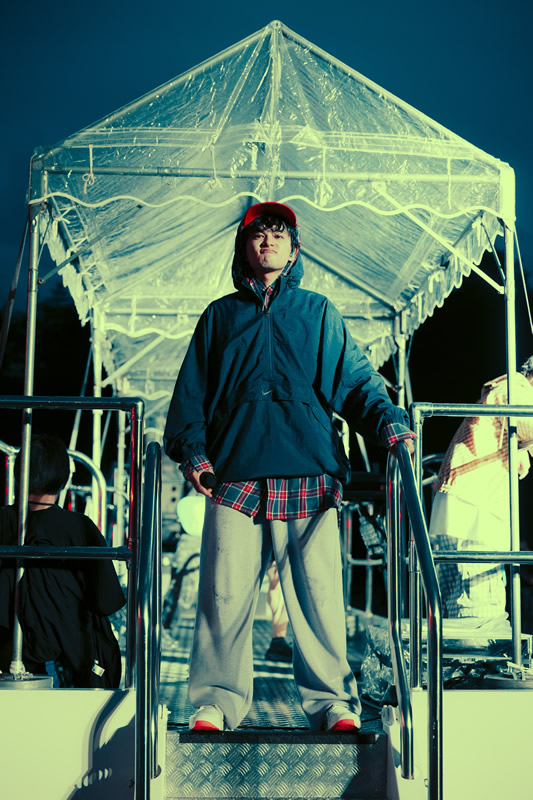 インタビューカット2