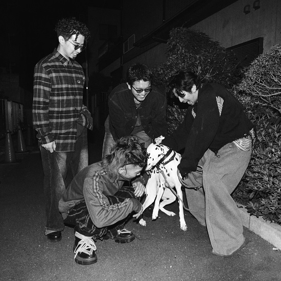 新曲「ねっこ」を配信&新アーティスト写真を公開!